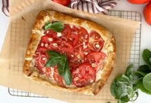 دستور تهیه تهیه گالت گوجه گیلاسی و ریحان (مرحله به مرحله)