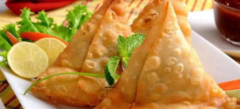 دستور تهیه تهیه ی سمبوسه بندری عربی تند و خوشمزه (مرحله به مرحله) دستور تهیه تهیه ی سمبوسه بندری عربی تند و خوشمزه (مرحله به مرحله)