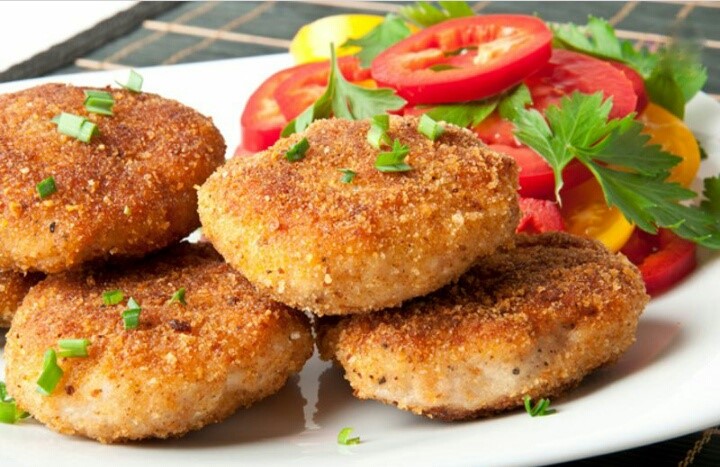 دستور تهیه دستور تهیه کتلت بدون گوشت ساده و خوشمزه برای گیاه خواران (مرحله به مرحله) دستور تهیه دستور تهیه کتلت بدون گوشت ساده و خوشمزه برای گیاه خواران (مرحله به مرحله)