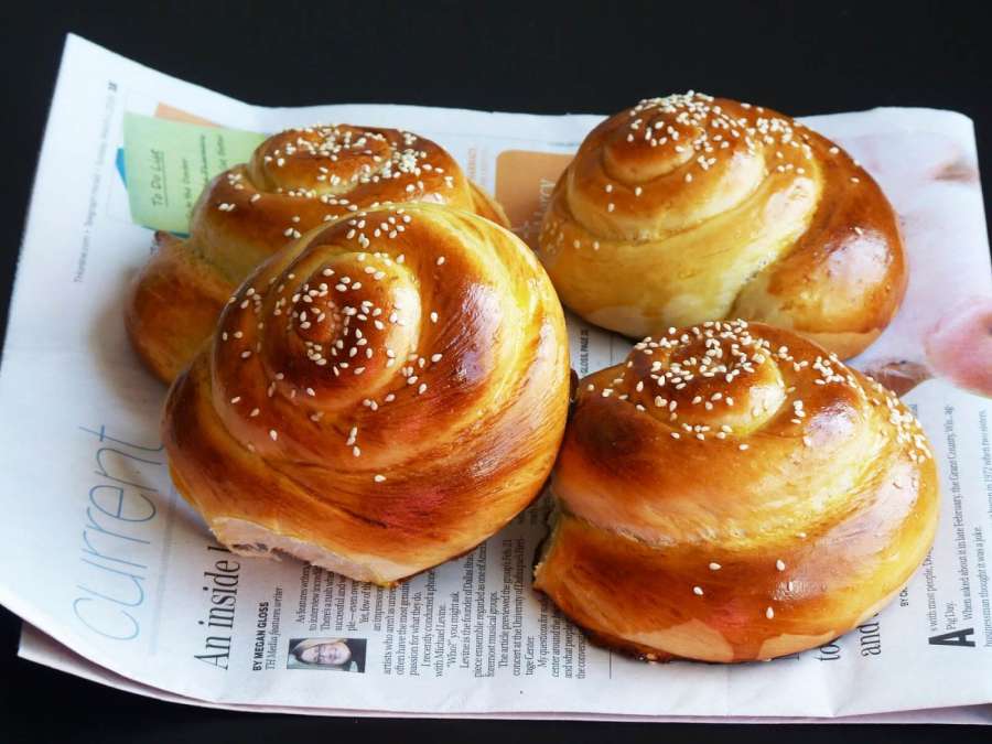 دستور تهیه نان زنجبیلی تبریز (زنجفیلی کوکه) + خواص بی نظیر این نان (مرحله به مرحله) دستور تهیه نان زنجبیلی تبریز (زنجفیلی کوکه) + خواص بی نظیر این نان (مرحله به مرحله)