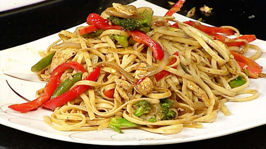 دستور تهیه چاینیز فود غذای محبوب چینی ها (مرحله به مرحله) دستور تهیه چاینیز فود غذای محبوب چینی ها (مرحله به مرحله)