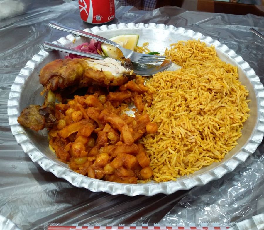 دستور تهیه گوبولی مرغ خوشمزه غذای سنتی هرمزگان (مرحله به مرحله) دستور تهیه گوبولی مرغ خوشمزه غذای سنتی هرمزگان (مرحله به مرحله)