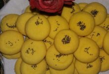 دستور تهیه ی شیرینی نان برنجی مخصوص و خوشمزه (مرحله به مرحله)