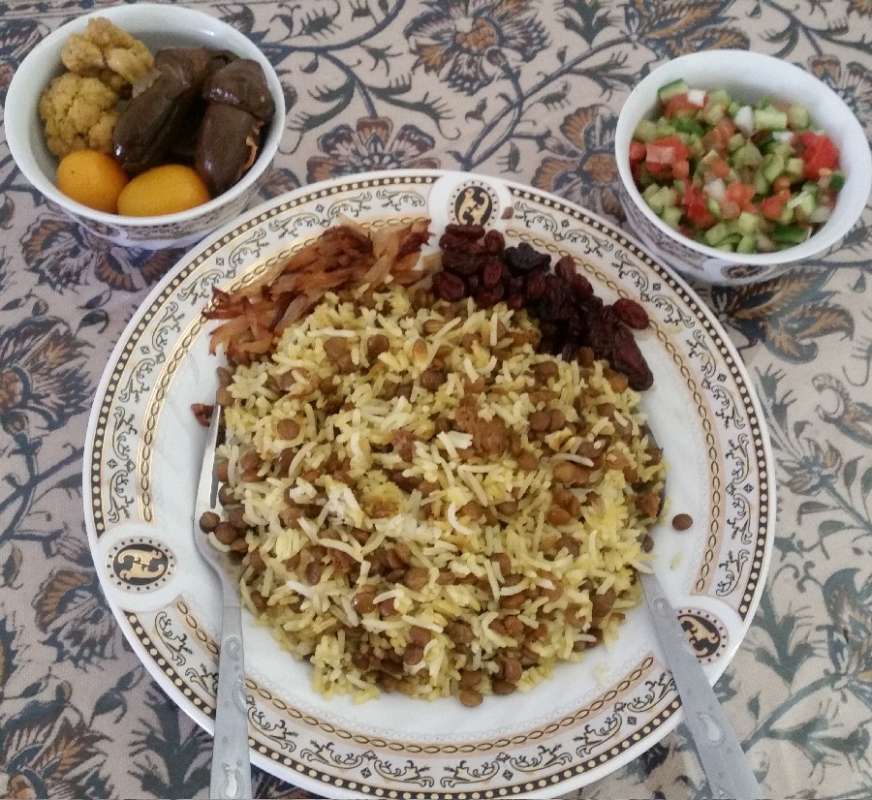 دستور تهیه ی عدس پلو + رموز خوشمزه شدن پلو عدس (مرحله به مرحله)