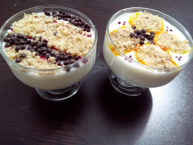 دستور تهیه ی یک دسر لبنانی به نام مهلبیه (مرحله به مرحله) دستور تهیه ی یک دسر لبنانی به نام مهلبیه (مرحله به مرحله)
