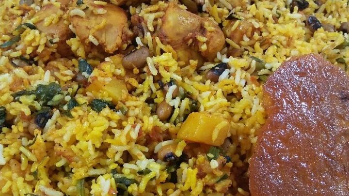 رسپی اسفناج پلو با رب انار؛ یک غذای خوش‌عطر ایرانی