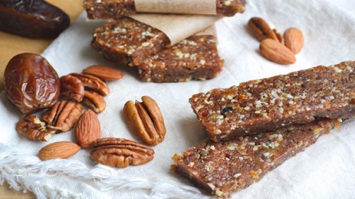 رسپی انرژی بار خانگی خوشمزه برای ورزشکاران رسپی انرژی بار خانگی خوشمزه برای ورزشکاران