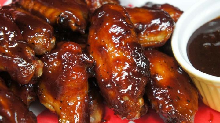 رسپی بال مرغ با سس مخصوص؛ طعمی متفاوت‌تر از همیشه