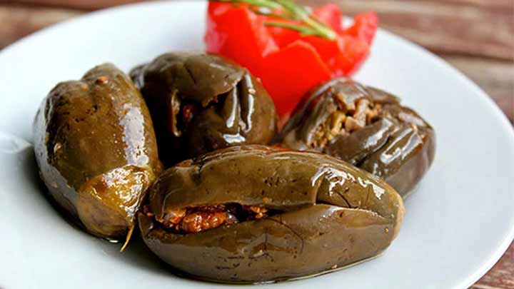 رسپی ترشی مکدوس بادمجان؛ چاشنی پرطرفدار عربی