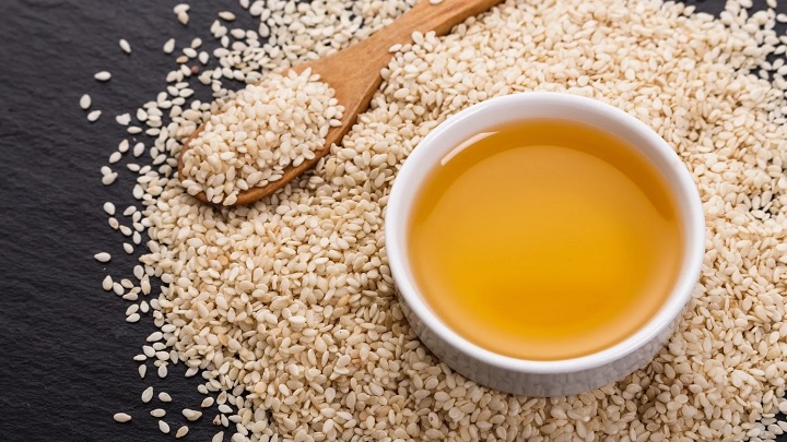 رسپی روغن کنجد خانگی به روش چینی؛ عطر و طعم بی‌نظیر
