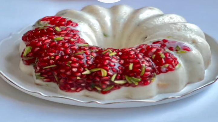 رسپی روکر انار با دانه‌های انار؛ دسر همه پسند پاییزی