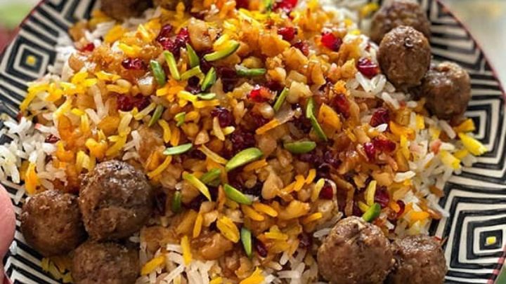 رسپی غوره پلو برای ناهار؛ سفری به شمال ایران در هر لقمه! رسپی غوره پلو برای ناهار؛ سفری به شمال ایران در هر لقمه!