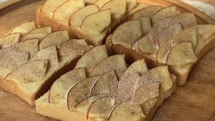 رسپی پای سیب با نان تست؛ یک عصرانه سه سوته رسپی پای سیب با نان تست؛ یک عصرانه سه سوته