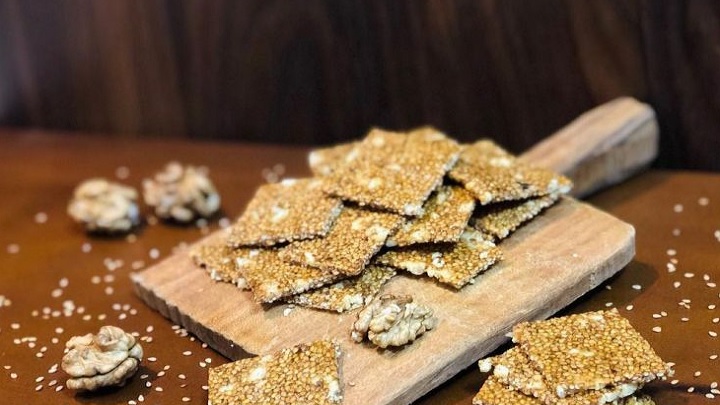 رسپی پشت زیک گردویی؛ شیرینی خوشمزه مازندرانی