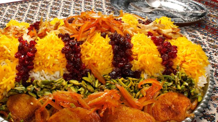 رسپی پلوی زغال اخته (جواهر پلو) برای ناهار