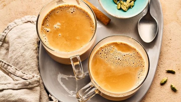 رسپی چای کرک خانگی با شیر خشک؛ خوشمزه و پر انرژی رسپی چای کرک خانگی با شیر خشک؛ خوشمزه و پر انرژی