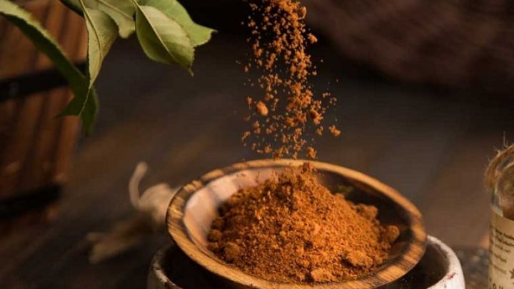 رسپی گرده غوره خانگی؛ خوش‌طعم و پرکاربرد