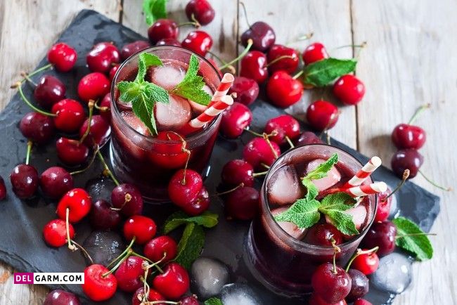 دستور تهیه آب آلبالوی طبیعی نوشیدنی بینظیر تابستانی (مرحله به مرحله) دستور تهیه آب آلبالوی طبیعی نوشیدنی بینظیر تابستانی (مرحله به مرحله)