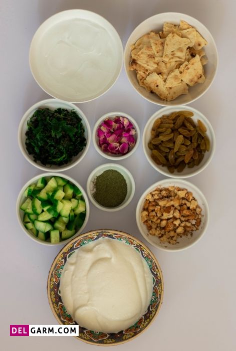 دستور تهیه آب دوغ خیار سنتی و مزه دار مخصوص ظهر های گرم تابستان (مرحله به مرحله) دستور تهیه آب دوغ خیار سنتی و مزه دار مخصوص ظهر های گرم تابستان (مرحله به مرحله)