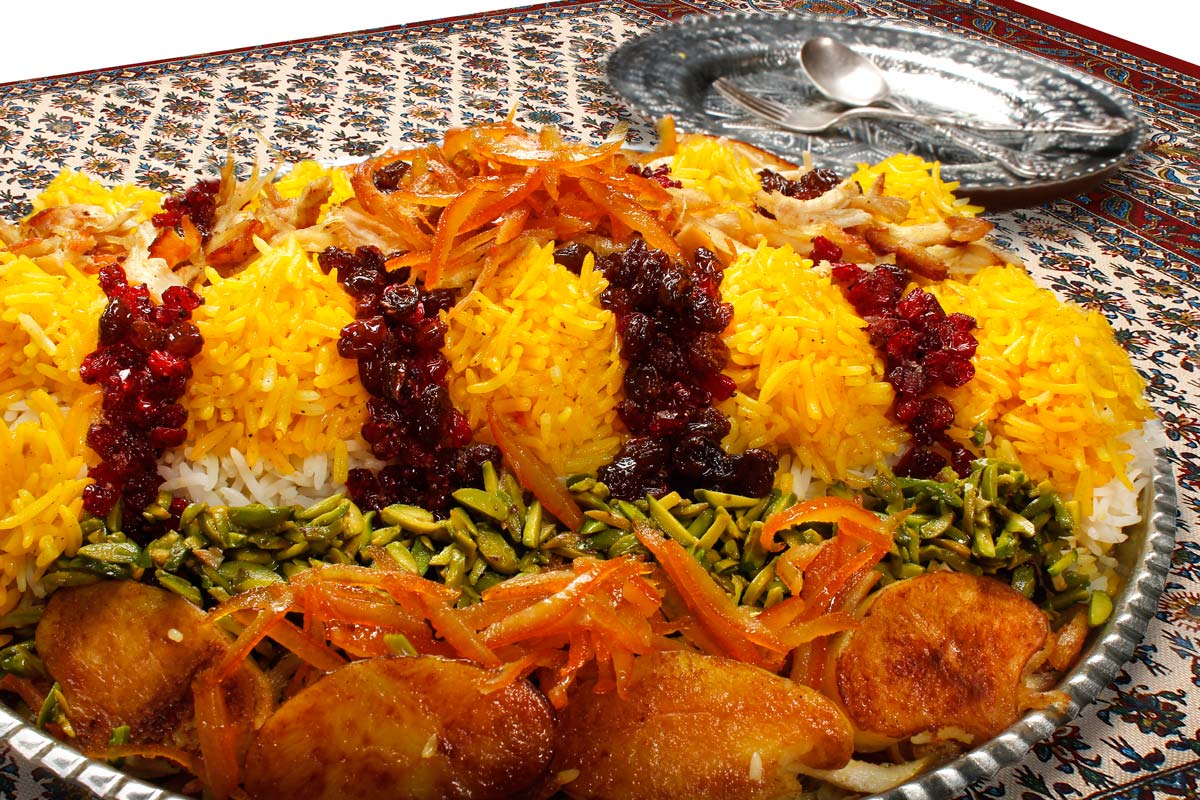 دستور تهیه جواهر پلو با مرغ مجلسی برای مهمانی‌ها (مرحله به مرحله)