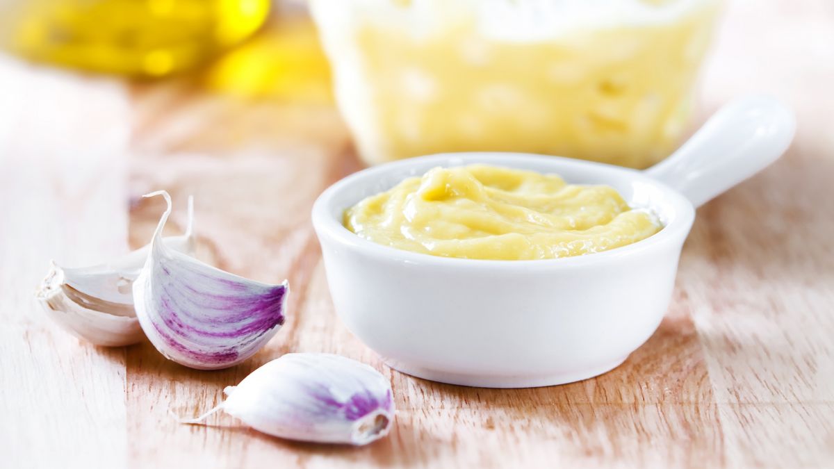 دستور تهیه حریره سیر خوشمزه برای تقویت کودکان و سالمندان (مرحله به مرحله) دستور تهیه حریره سیر خوشمزه برای تقویت کودکان و سالمندان (مرحله به مرحله)