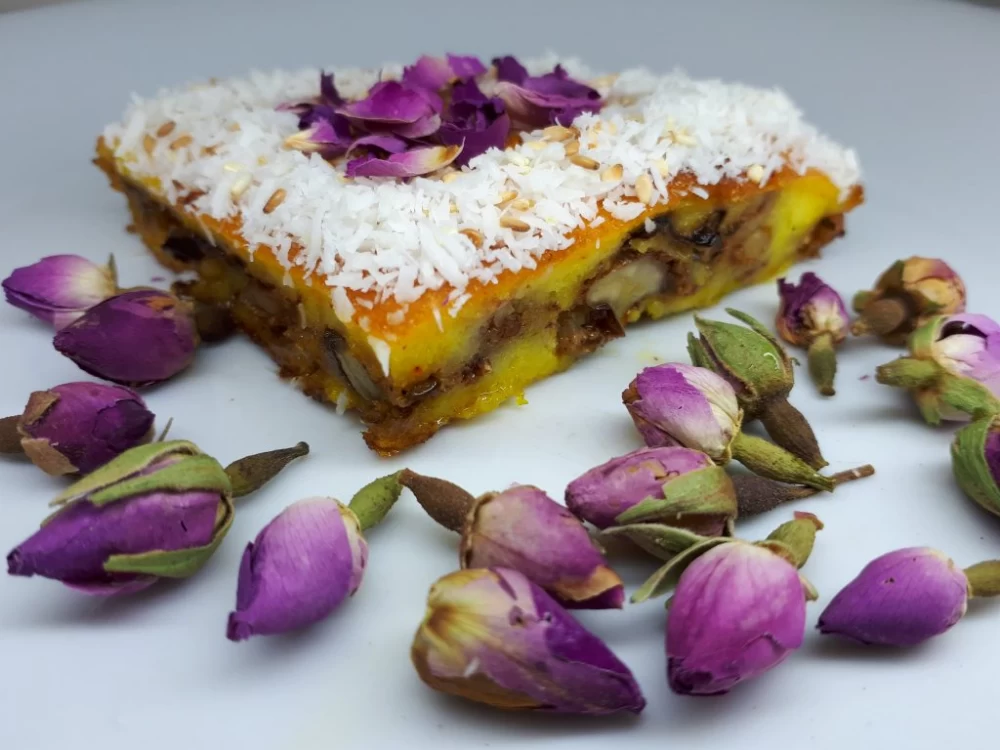 دستور تهیه خاگینه گل سرخ (گل محمدی) (مرحله به مرحله)
