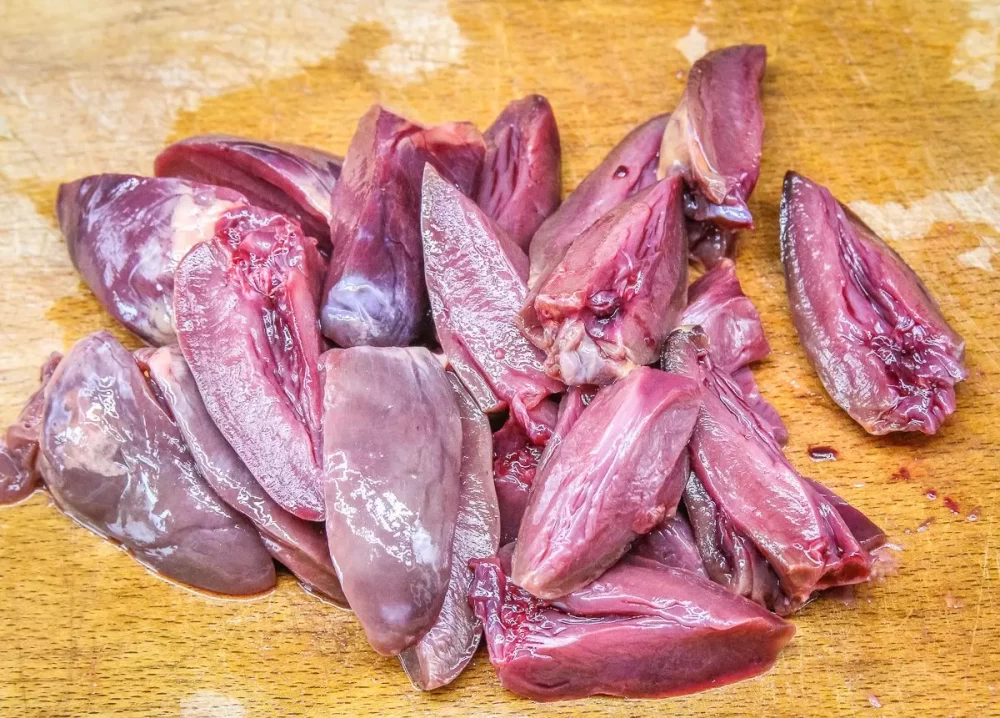 دستور تهیه خوراک دل بوقلمون (مرحله به مرحله) دستور تهیه خوراک دل بوقلمون (مرحله به مرحله)