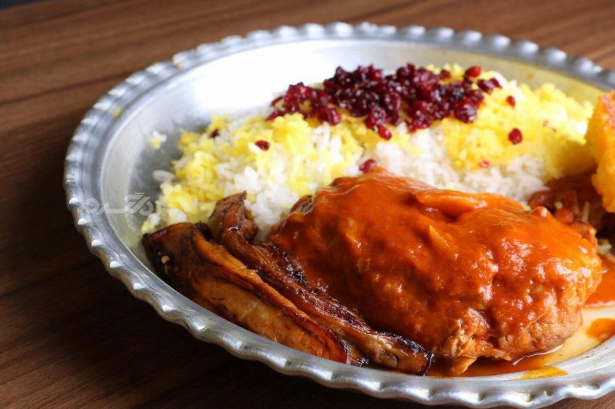 دستور تهیه خورش مرغ افشاری ساده به روش خانگی با طعمی بی نظیر (مرحله به مرحله)