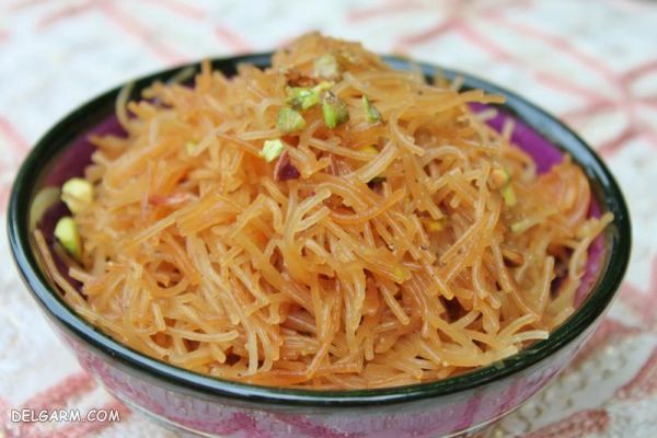 دستور تهیه دسر عربی شعریه یا باقلوا عربی بدون فر (مرحله به مرحله) دستور تهیه دسر عربی شعریه یا باقلوا عربی بدون فر (مرحله به مرحله)