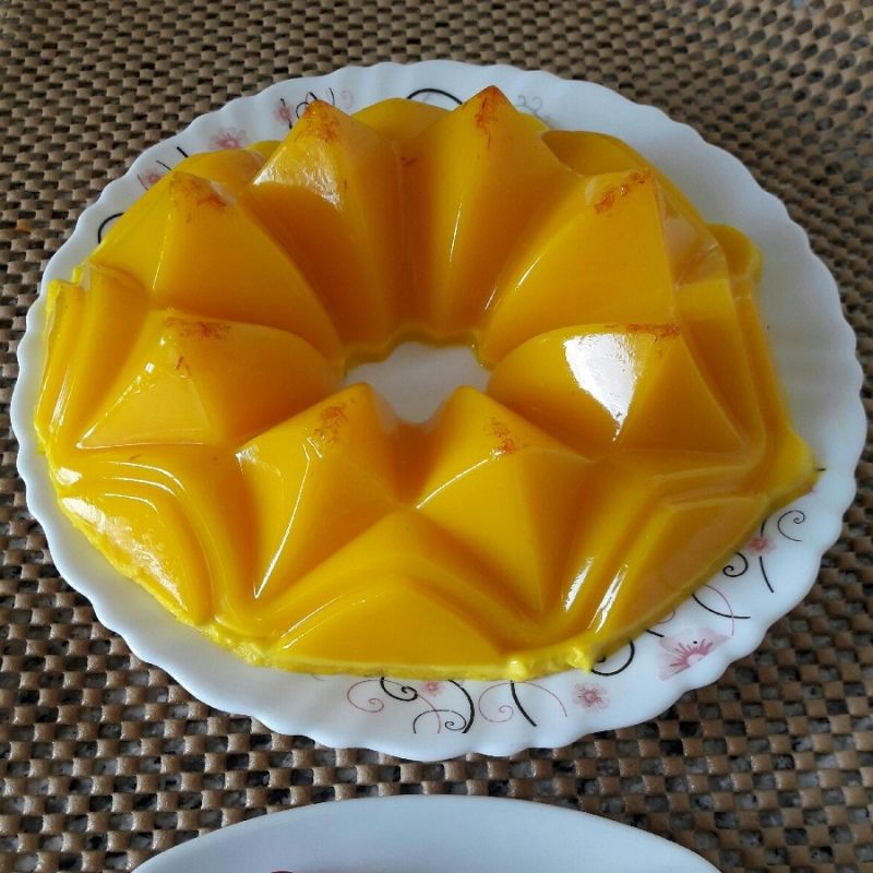 دستور تهیه دسر پاناکوتا زعفرانی یک دسر شیک و مجلسی (مرحله به مرحله)