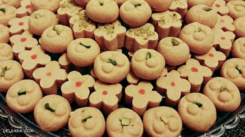دستور تهیه شیرینی آرد نخودچی به 4 روش آسان (مرحله به مرحله) دستور تهیه شیرینی آرد نخودچی به 4 روش آسان (مرحله به مرحله)