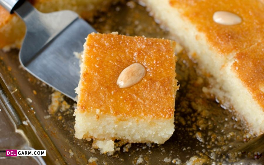 دستور تهیه شیرینی بسبوسه مصری (مرحله به مرحله) دستور تهیه شیرینی بسبوسه مصری (مرحله به مرحله)