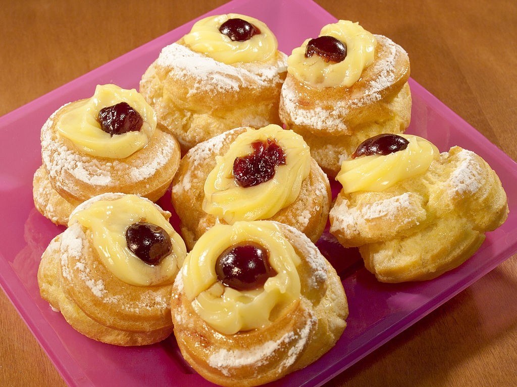 دستور تهیه شیرینی زیپوله (zeppole) خانگی با ساده‌ترین مواد اولیه (مرحله به مرحله)