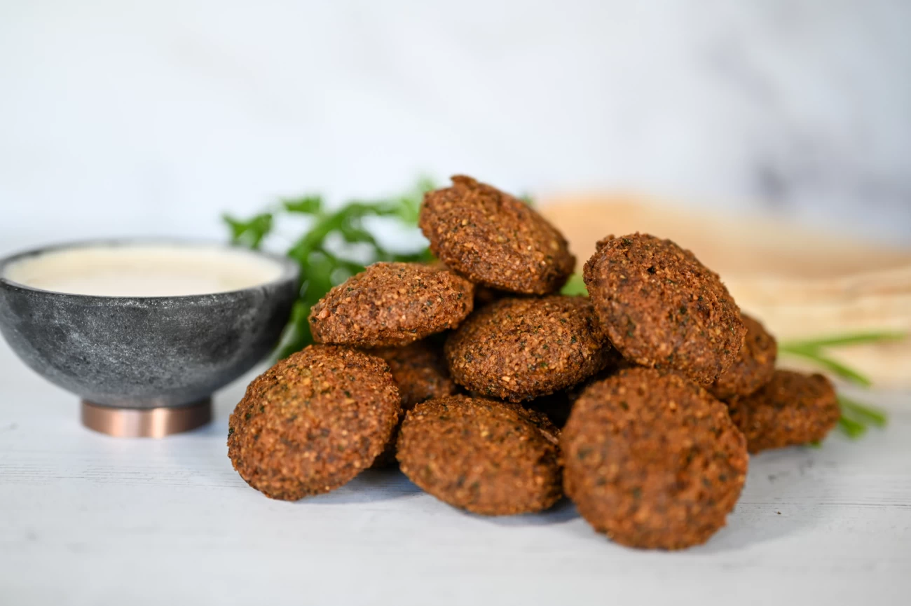 دستور تهیه فلافل مرغ و نخود (مرحله به مرحله)