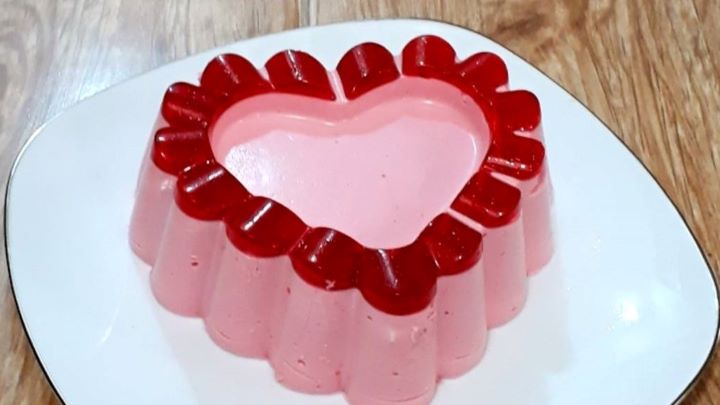 رسپی موس انار یلدایی؛ طعمی خاص برای شب چله