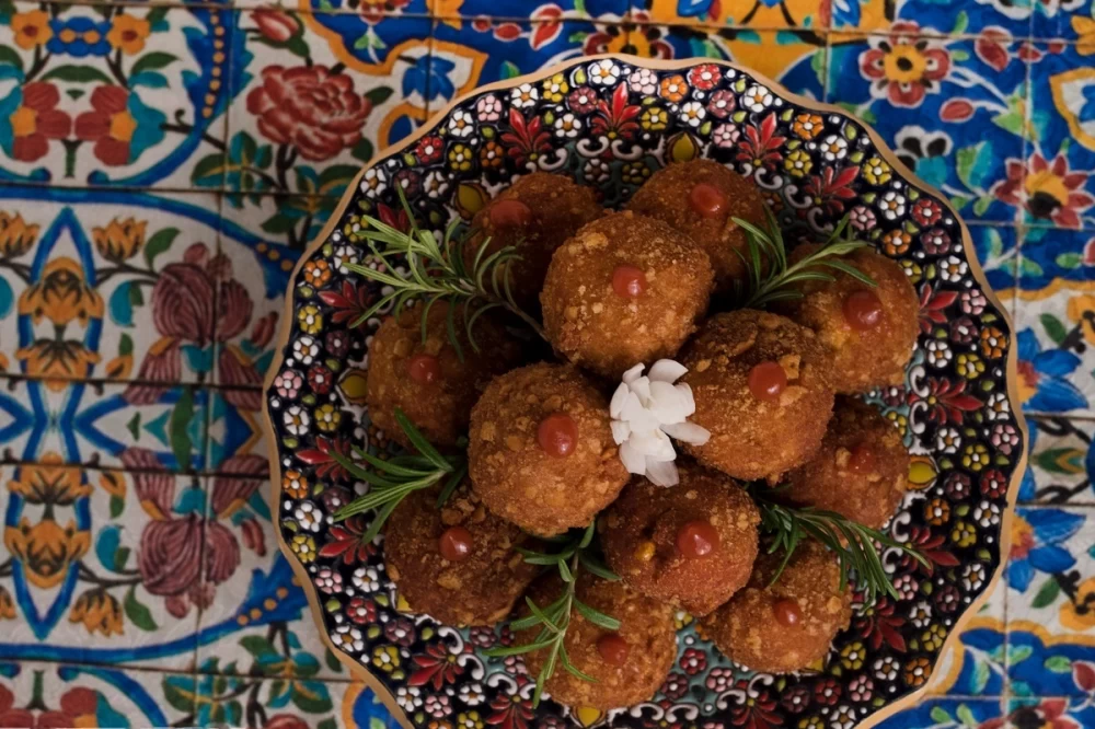دستور تهیه پُکورا؛ ساندویچ کوکوی خوشمزه (مرحله به مرحله) دستور تهیه پُکورا؛ ساندویچ کوکوی خوشمزه (مرحله به مرحله)