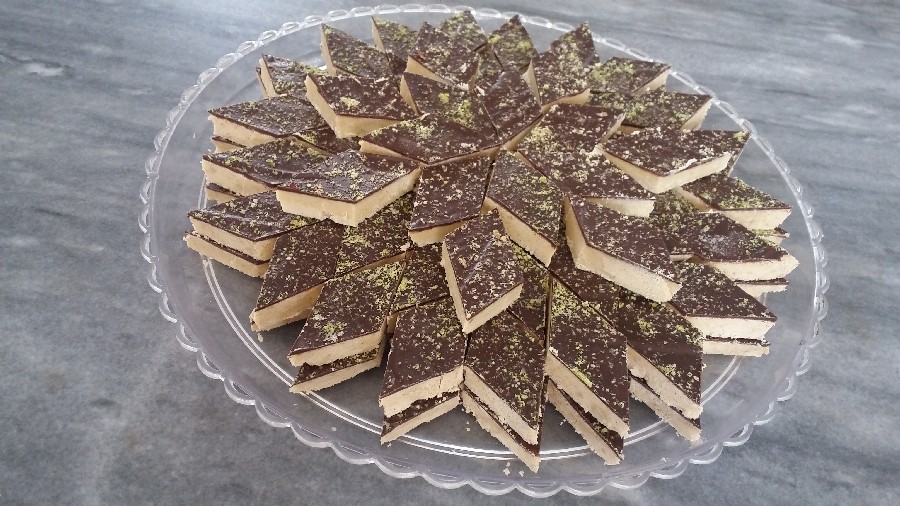دستور تهیه ی حلوای زنجبیلی مرحله به مرحله با طعم عالی (مرحله به مرحله) دستور تهیه ی حلوای زنجبیلی مرحله به مرحله با طعم عالی (مرحله به مرحله)