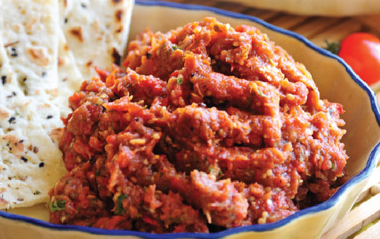 دستور تهیه ی خاویار بادمجان یک خوراک سالم و ساده (مرحله به مرحله)