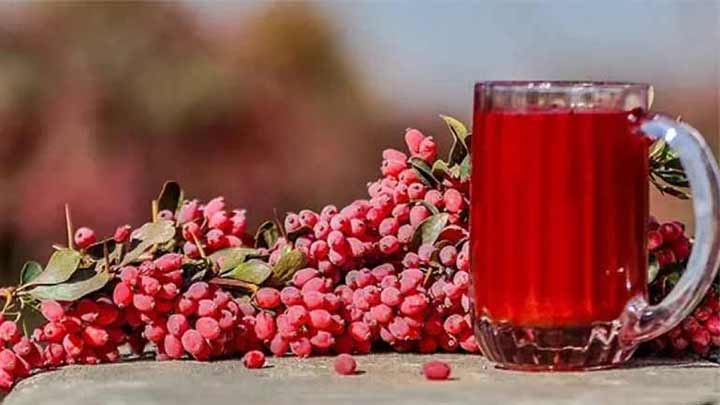 علت گازدار شدن آب زرشک (ترفندهای از بین بردن آن)