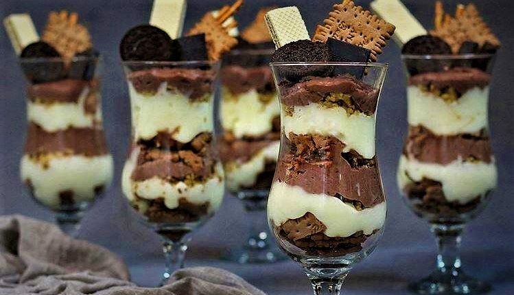 مراحل تهیه دسر پان اسپانیای لیوانی جدید و شیک (مرحله به مرحله)