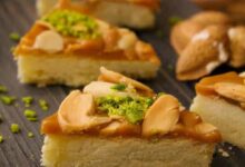 مواد لازم و آموزش اسلایس کارامل و بادام خانگی (مرحله به مرحله)