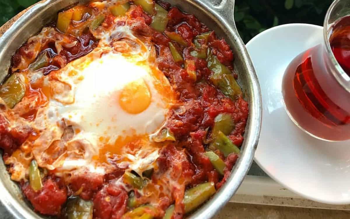 مواد لازم و آموزش املت منه من برای 2 یا 4 یا 6 نفر | تناسب ساده مواد لازم و آموزش املت منه من برای 2 یا 4 یا 6 نفر | تناسب ساده