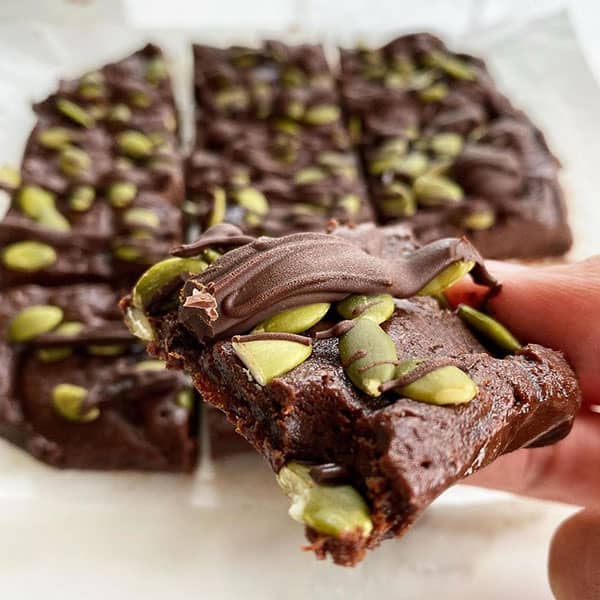 مواد لازم و آموزش بار شکلاتی خانگی (مرحله به مرحله) مواد لازم و آموزش بار شکلاتی خانگی (مرحله به مرحله)