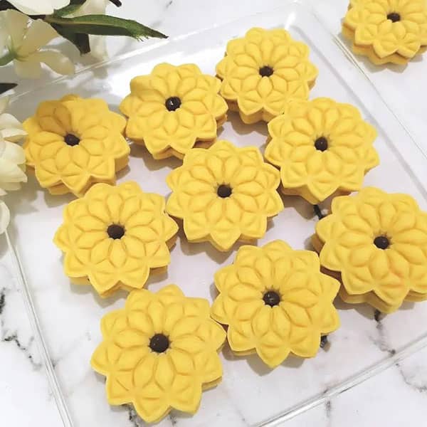 مواد لازم و آموزش بیسکویت چای ایتالیایی خانگی (مرحله به مرحله) مواد لازم و آموزش بیسکویت چای ایتالیایی خانگی (مرحله به مرحله)