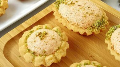 مواد لازم و آموزش تارت نارگیلی خانگی (مرحله به مرحله)