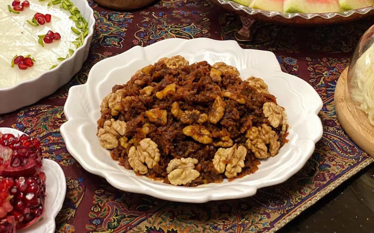 مواد لازم و آموزش حلوای هویج با شیره انگور برای 2 یا 4 یا 6 نفر | تناسب ساده