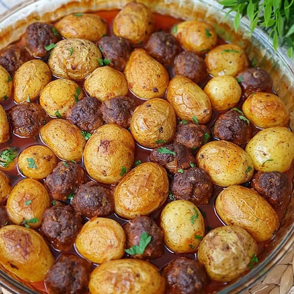 مواد لازم و آموزش خوراک سیب زمینی و گوشت قلقلی برای 2 یا 4 یا 6 نفر | تناسب ساده