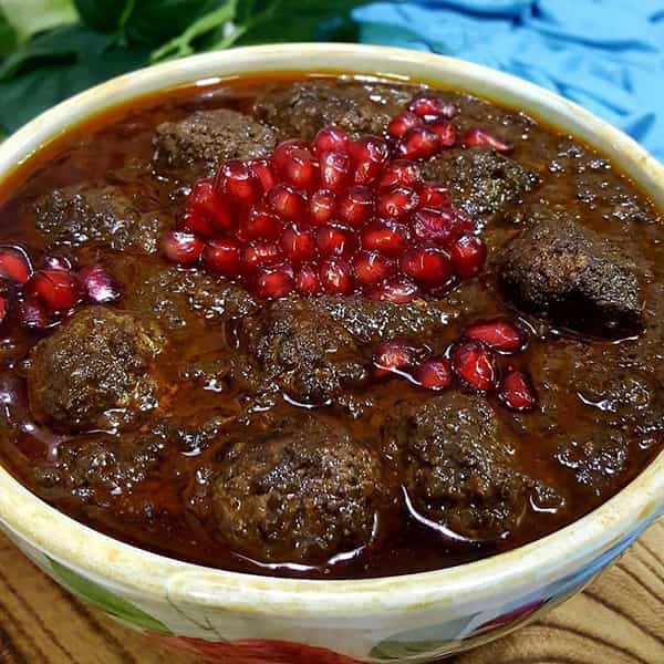 مواد لازم و آموزش خورش انار و گردو برای 2 یا 4 یا 6 نفر | تناسب ساده