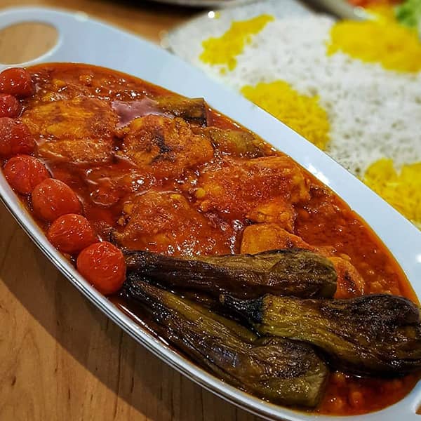 مواد لازم و آموزش خورش بادمجان با مرغ برای 2 یا 4 یا 6 نفر | تناسب ساده مواد لازم و آموزش خورش بادمجان با مرغ برای 2 یا 4 یا 6 نفر | تناسب ساده