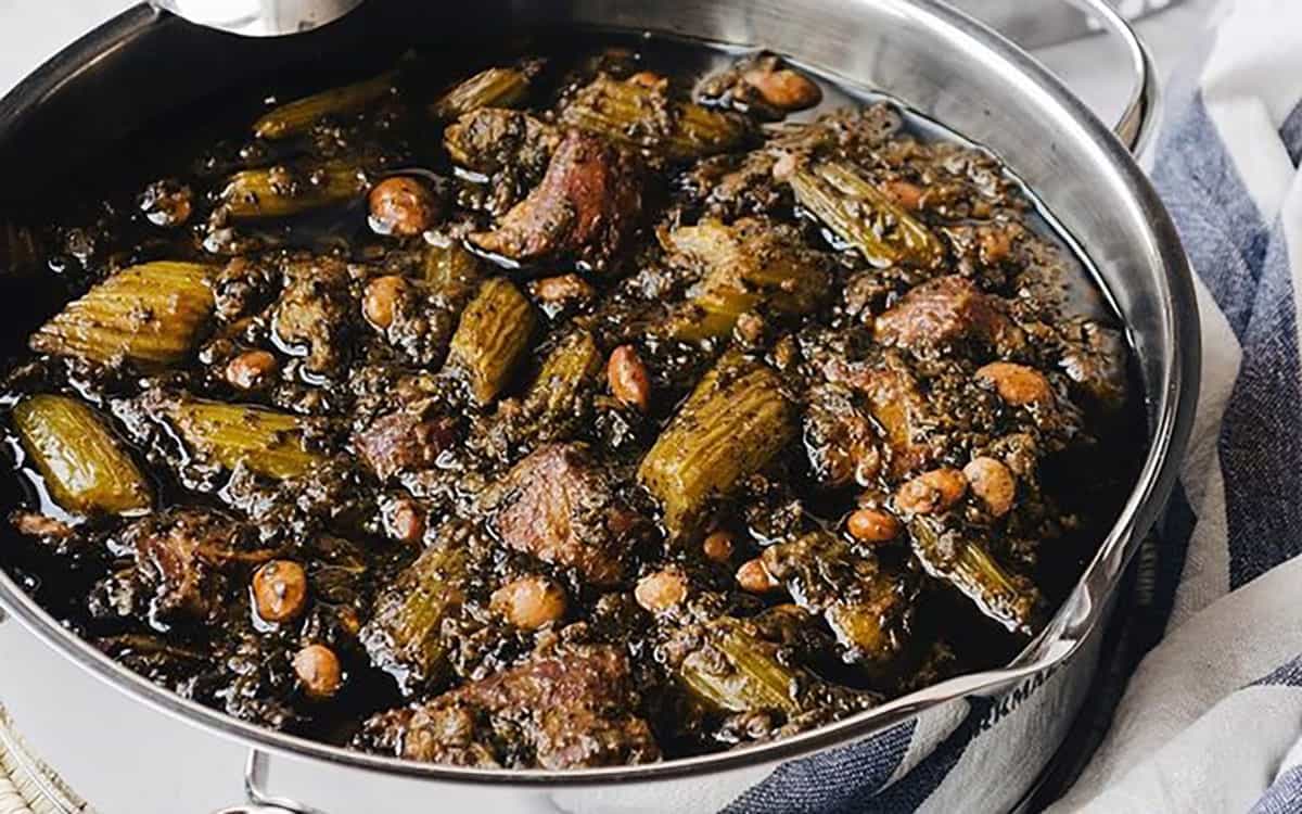 مواد لازم و آموزش خورش کرفس با لوبیا برای 2 یا 4 یا 6 نفر | تناسب ساده